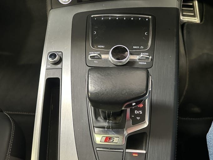 2025 Audi Sq5