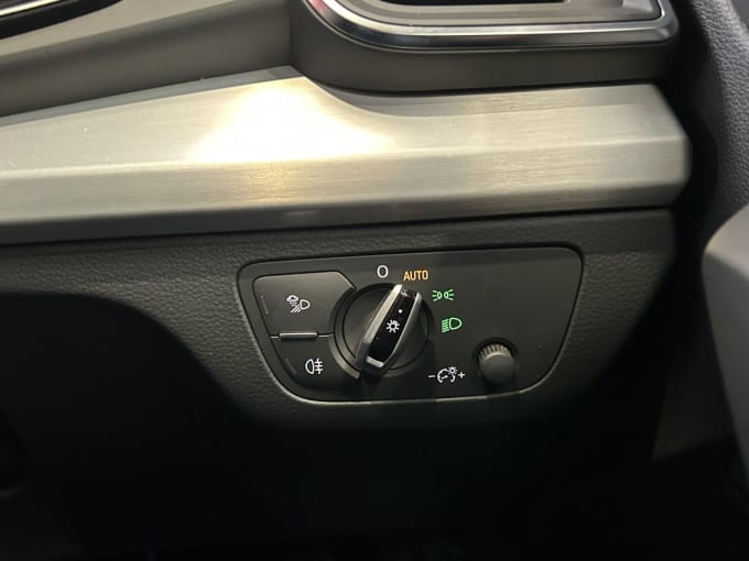 2025 Audi Sq5