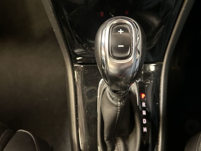 2025 Vauxhall Mokka X