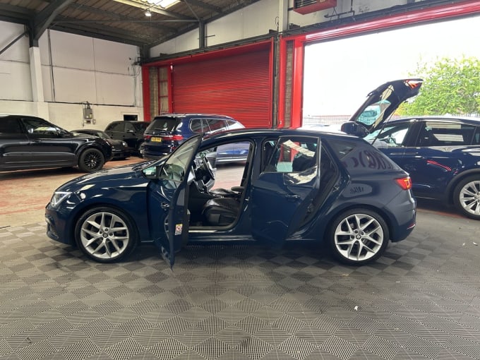 2025 Seat Leon