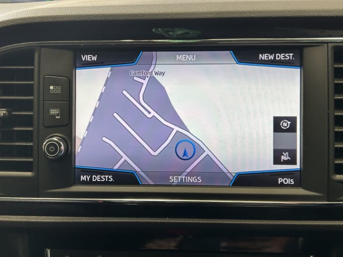 2025 Seat Leon