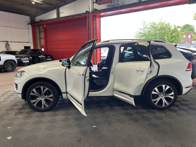 2025 Volkswagen Touareg