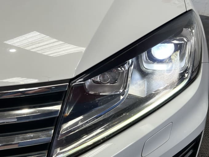2025 Volkswagen Touareg