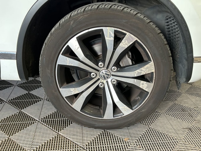2025 Volkswagen Touareg