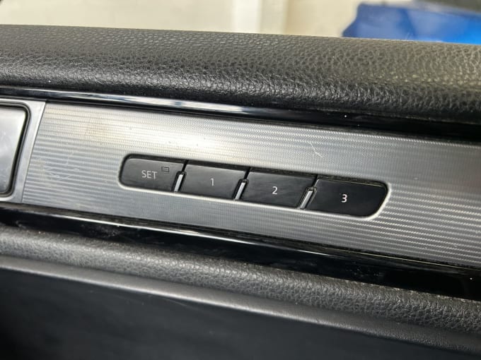 2025 Volkswagen Touareg