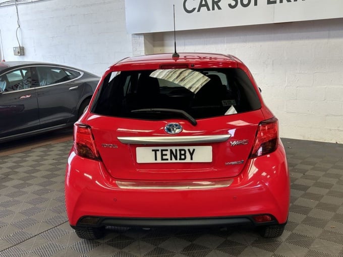 2025 Toyota Yaris