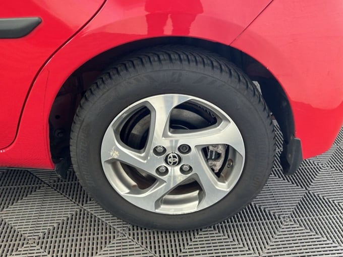 2025 Toyota Yaris