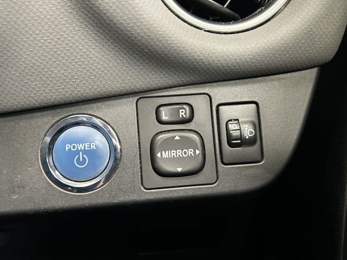 2025 Toyota Yaris
