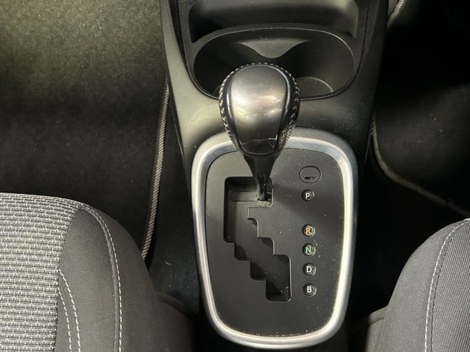 2025 Toyota Yaris