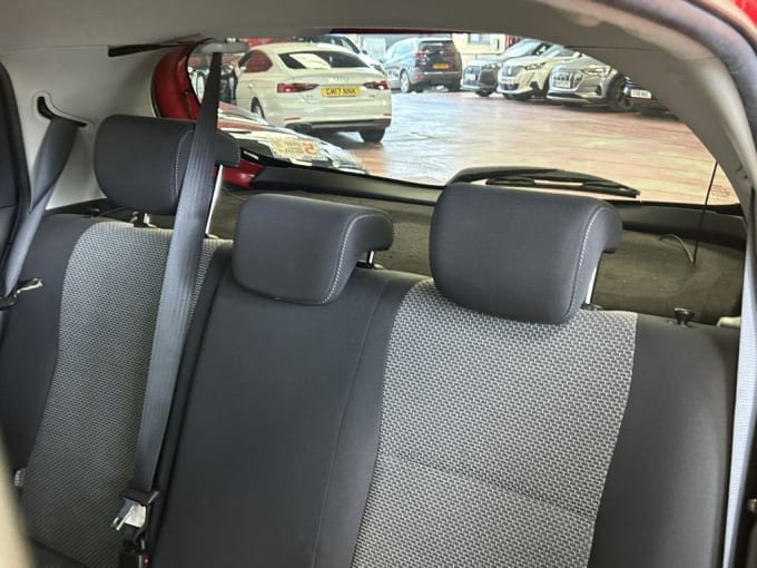 2025 Toyota Yaris