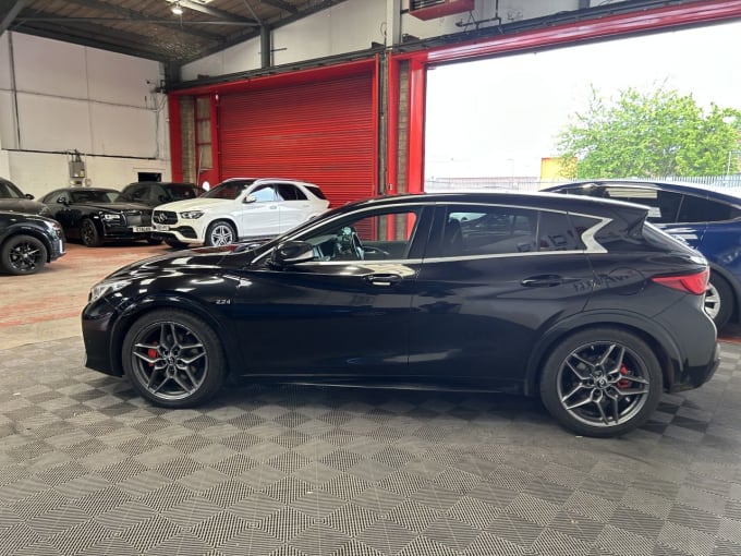 2025 Infiniti Q30