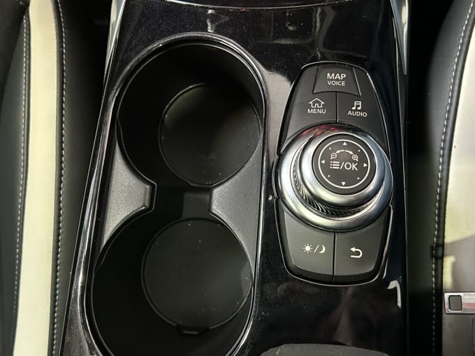 2025 Infiniti Q30