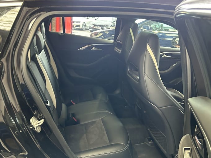 2025 Infiniti Q30