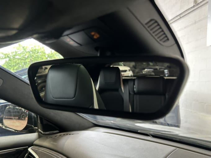 2025 Infiniti Q30