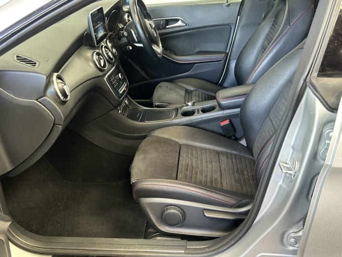 2025 Mercedes-benz Cla