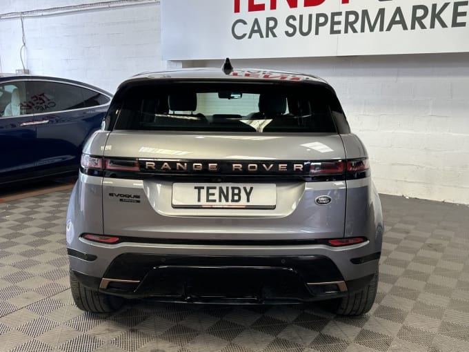 2025 Land Rover Range Rover Evoque