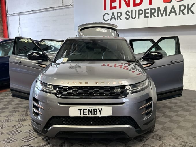 2025 Land Rover Range Rover Evoque