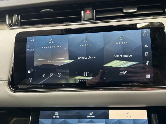 2025 Land Rover Range Rover Evoque
