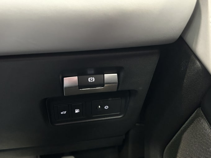 2025 Land Rover Range Rover Evoque