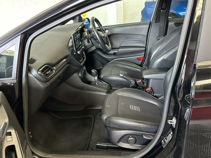 2025 Ford Fiesta