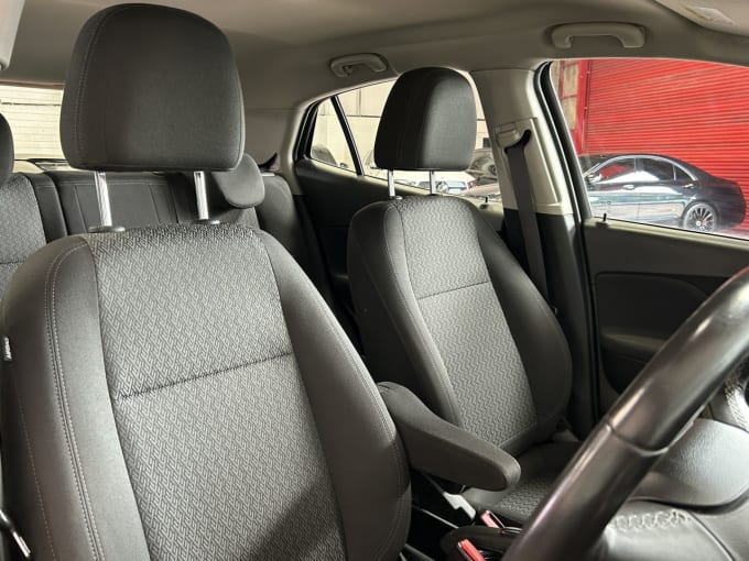 2025 Vauxhall Mokka X