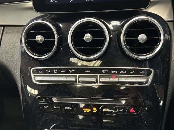 2025 Mercedes-benz C-class