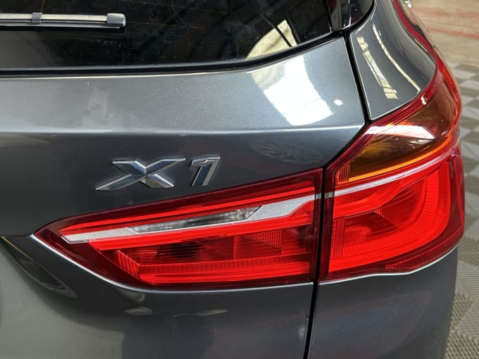 2025 BMW X1