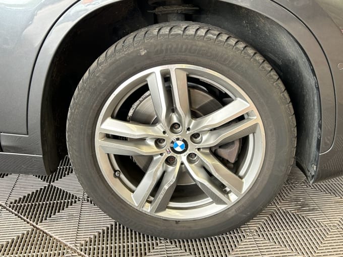 2025 BMW X1