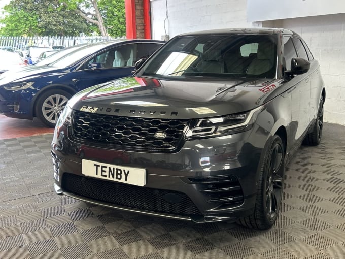 2025 Land Rover Range Rover Velar
