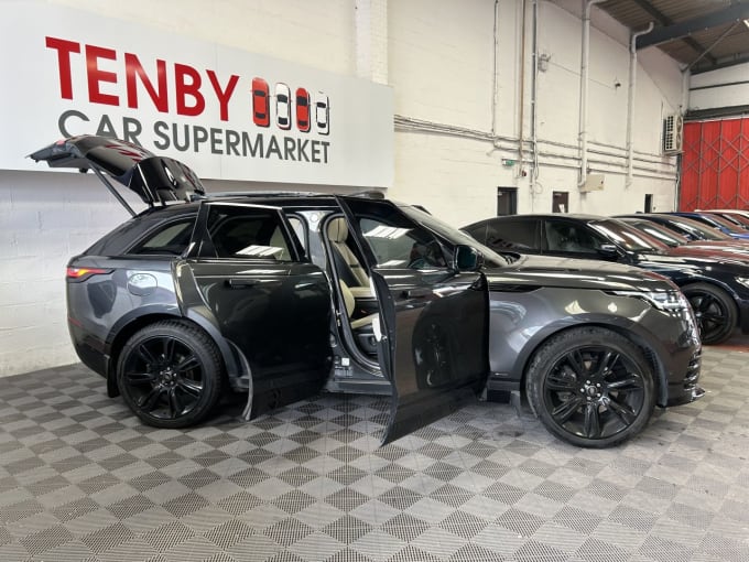 2025 Land Rover Range Rover Velar