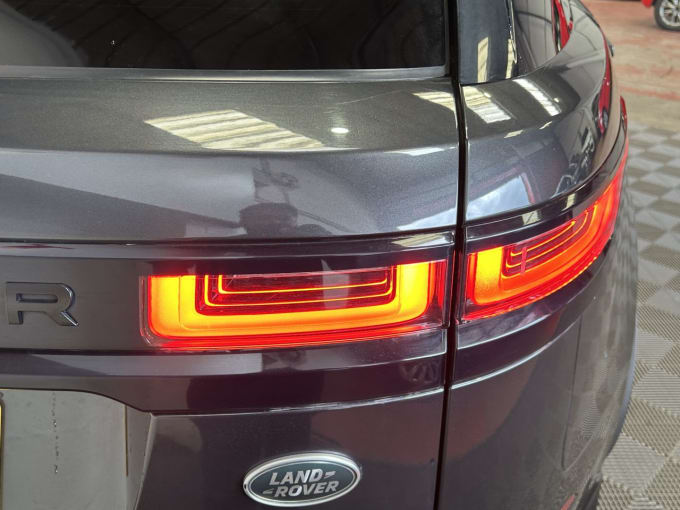 2025 Land Rover Range Rover Velar