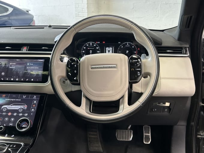 2025 Land Rover Range Rover Velar