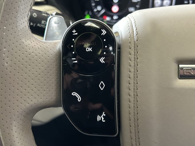 2025 Land Rover Range Rover Velar
