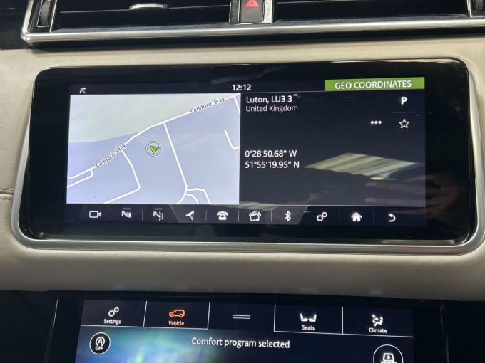 2025 Land Rover Range Rover Velar