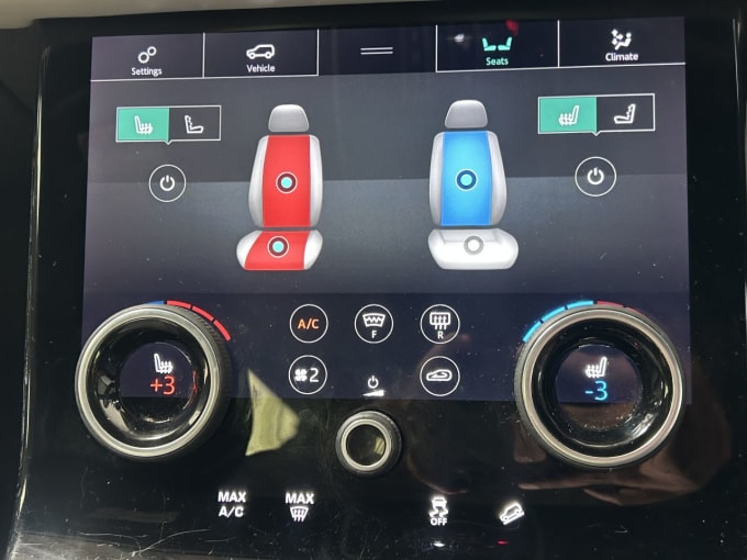 2025 Land Rover Range Rover Velar