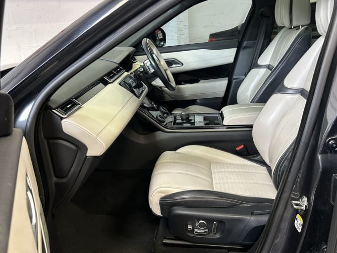 2025 Land Rover Range Rover Velar