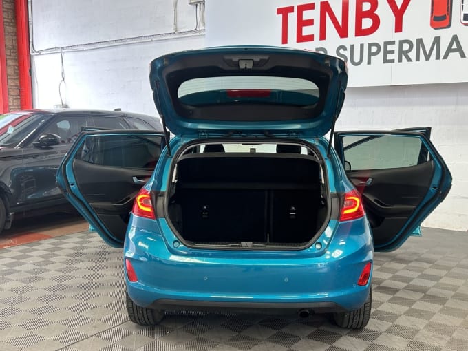 2025 Ford Fiesta
