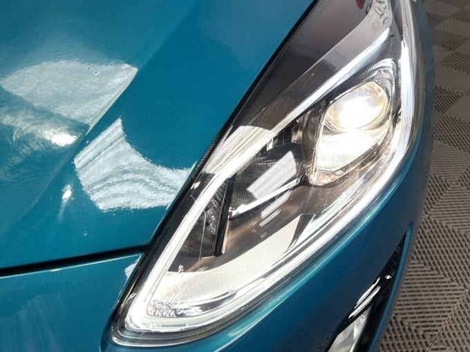2025 Ford Fiesta