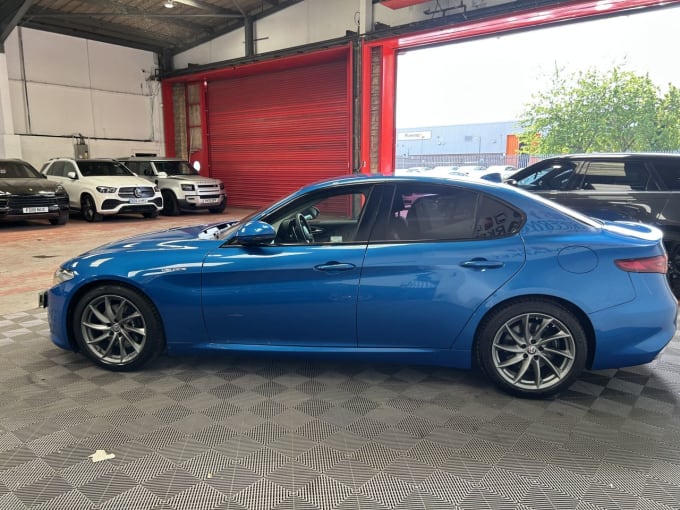 2025 Alfa Romeo Giulia