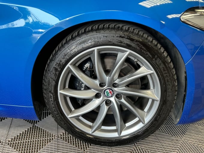 2025 Alfa Romeo Giulia