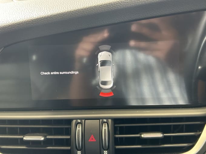 2025 Alfa Romeo Giulia