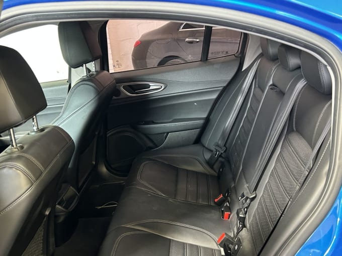 2025 Alfa Romeo Giulia