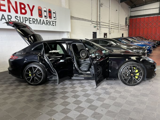 2025 Porsche Panamera