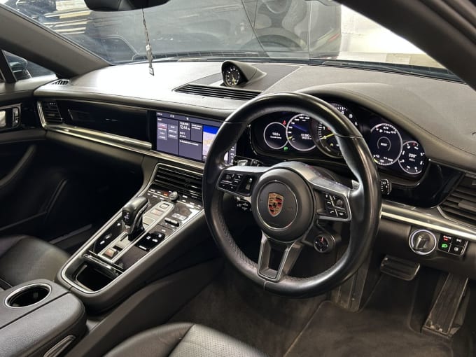 2025 Porsche Panamera