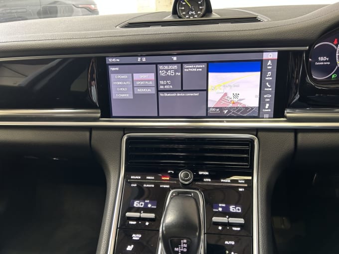 2025 Porsche Panamera