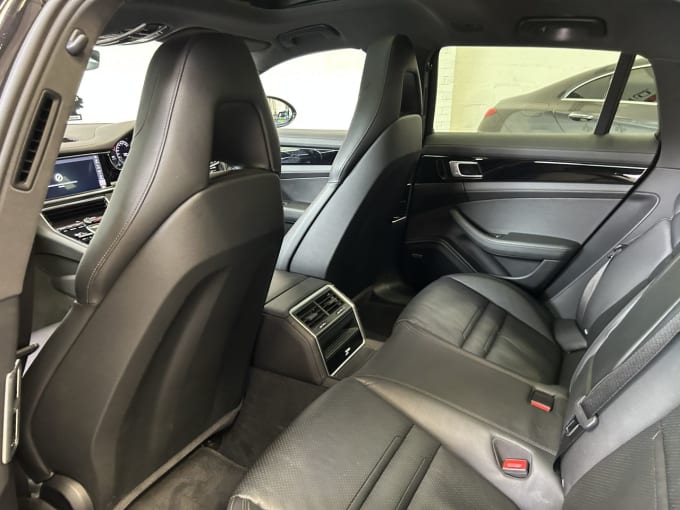 2025 Porsche Panamera
