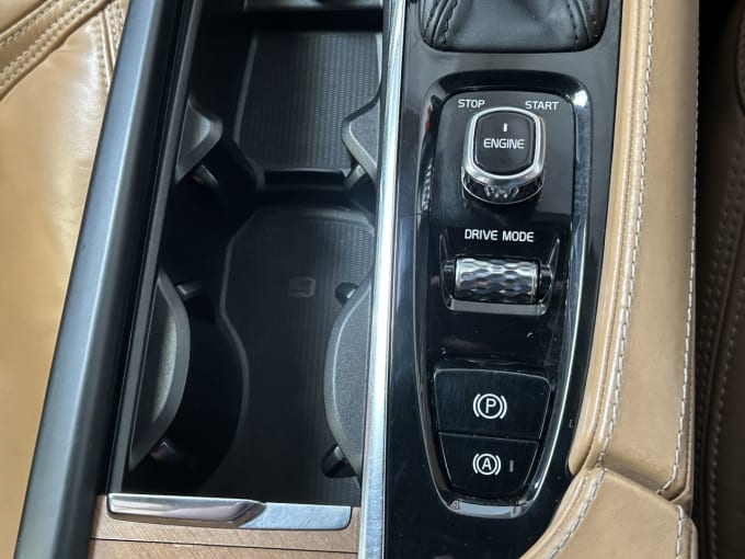 2025 Volvo Xc90