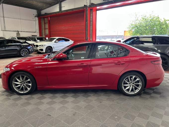 2025 Alfa Romeo Giulia