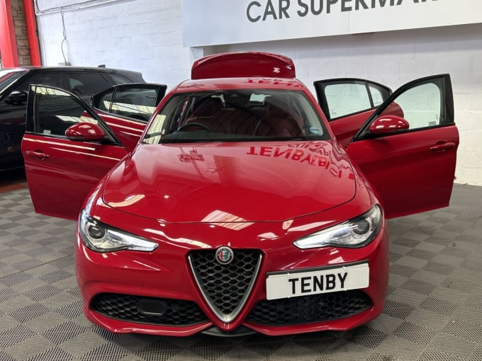 2025 Alfa Romeo Giulia