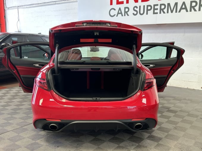 2025 Alfa Romeo Giulia